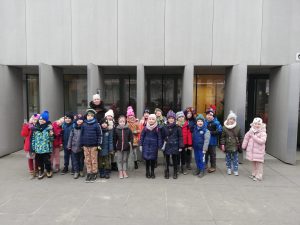 Zdjęcie grupowe uczniów