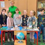 Zdjęcie grupowe z opiekunem