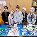 Zdjęcie grupowe uczniów