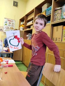uczeń prezentujący swoją pracę