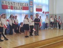 Uroczysty apel z okazji rocznicy uchwalenia Konstytucji 3 Maja